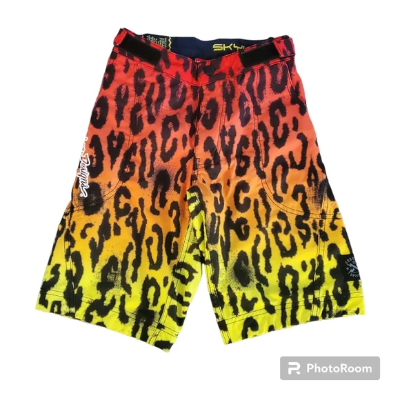 Troy Lee Designs Boy’s adjustable mountain biking shorts 24/10 - Picture 1 of 7